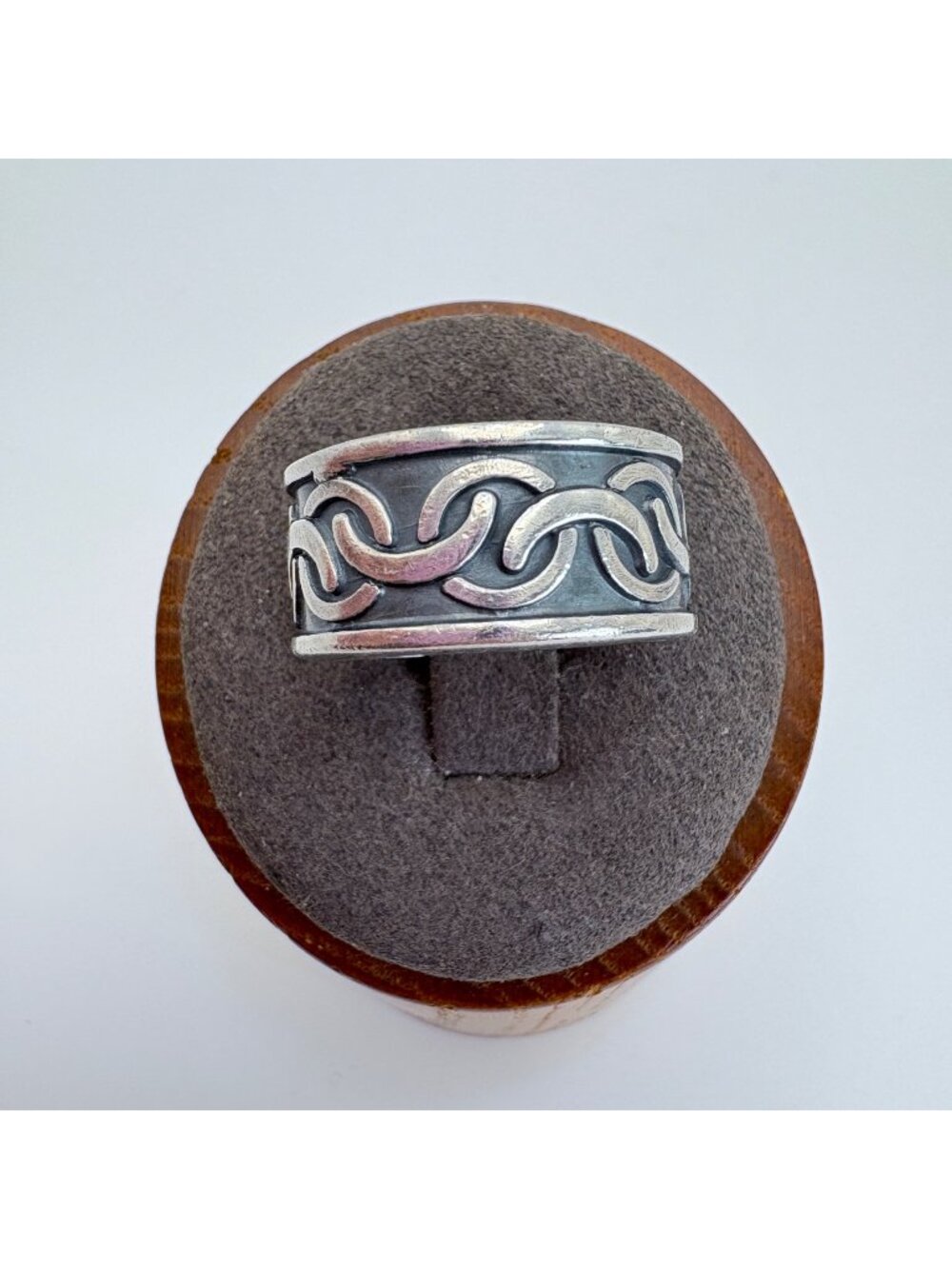 Interlocking Circle Design Sterling Silver 925 Cigar Band Ring Size 8.5